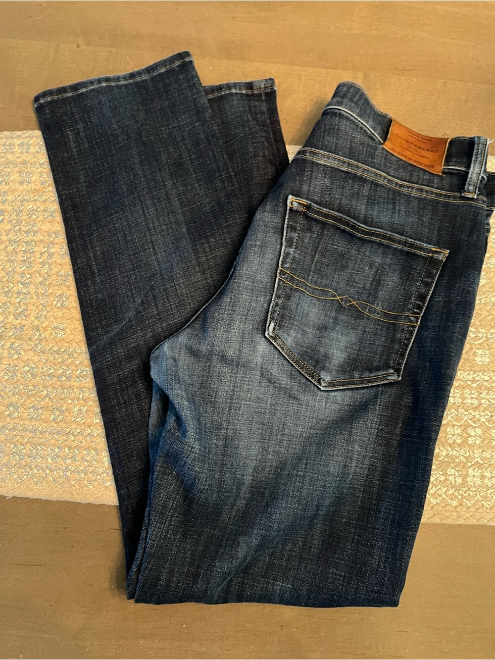 Lucky Brand Men's Straight Jeans - Picture 3 of 5